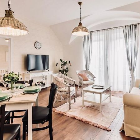 Monarchia Cottage Apartman Mosonmagyaróvár Kültér fotó