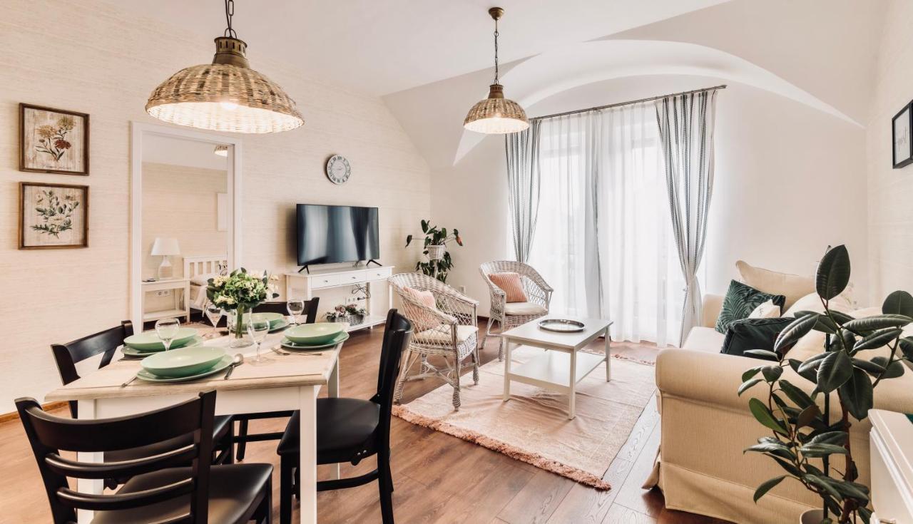 Monarchia Cottage Apartman Mosonmagyaróvár Kültér fotó