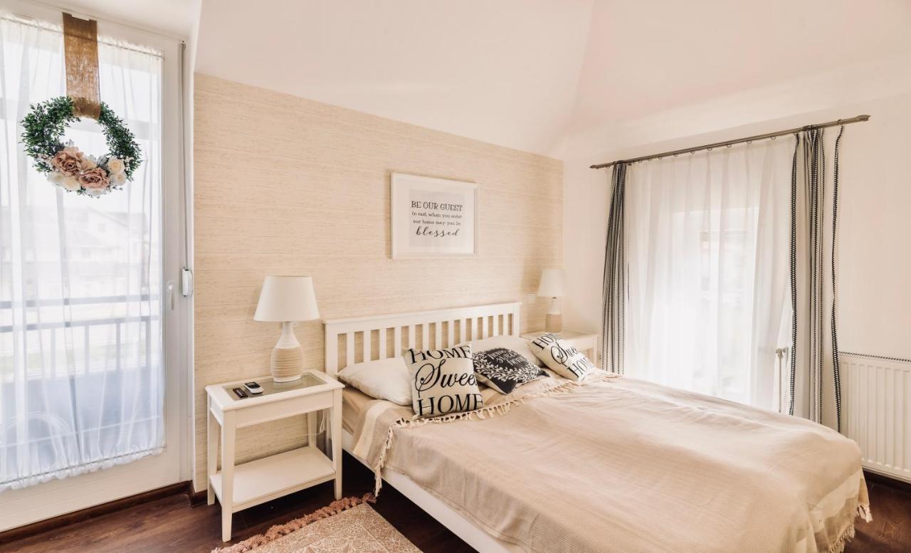 Monarchia Cottage Apartman Mosonmagyaróvár Kültér fotó
